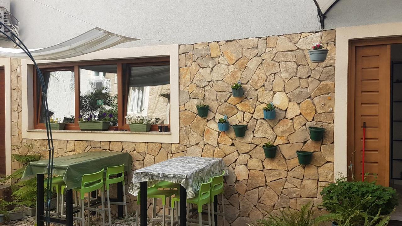 Hostel Mare Šibenik Esterno foto